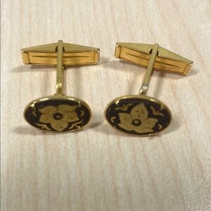 Vintage Elegant Gold tone and Black Cufflinks